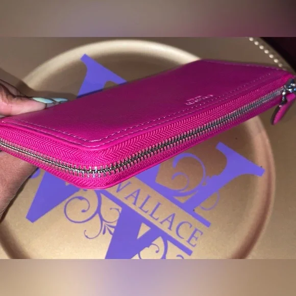 Coach Legacy Fuchsia Pink Leather Slim Zip-Around Wallet NWOT with dust bag Rare - Picture 11 of 15